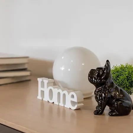 10min Dalla Ghirlandina And Relax In 摩德纳